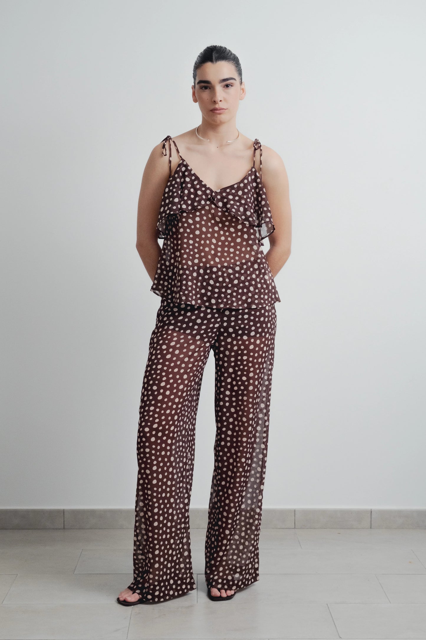 TOP VOLANTE ESTAMPADO POLKA DOTS