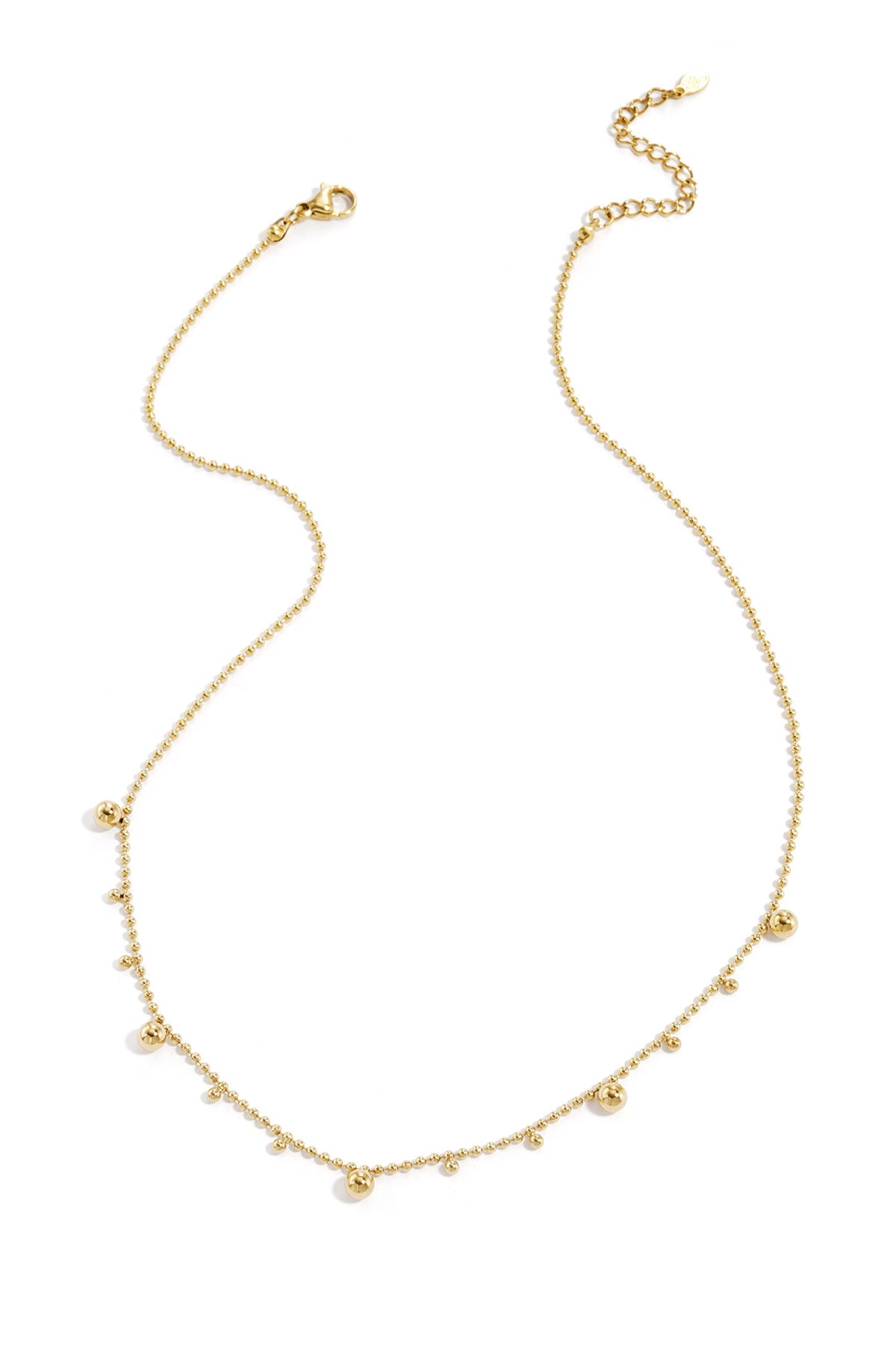 Collar con bolas alternadas