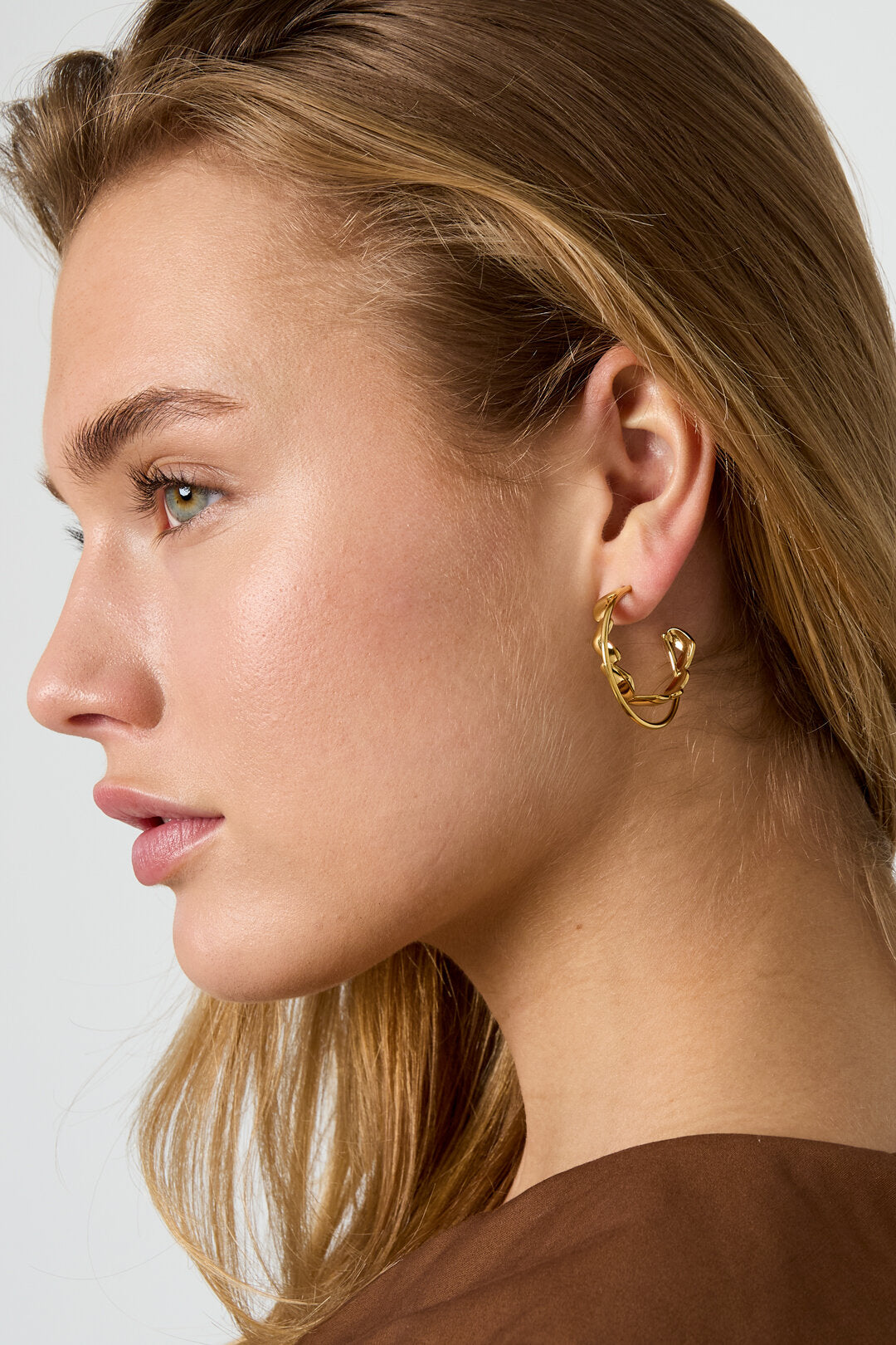 Pendientes de doble aro con giro