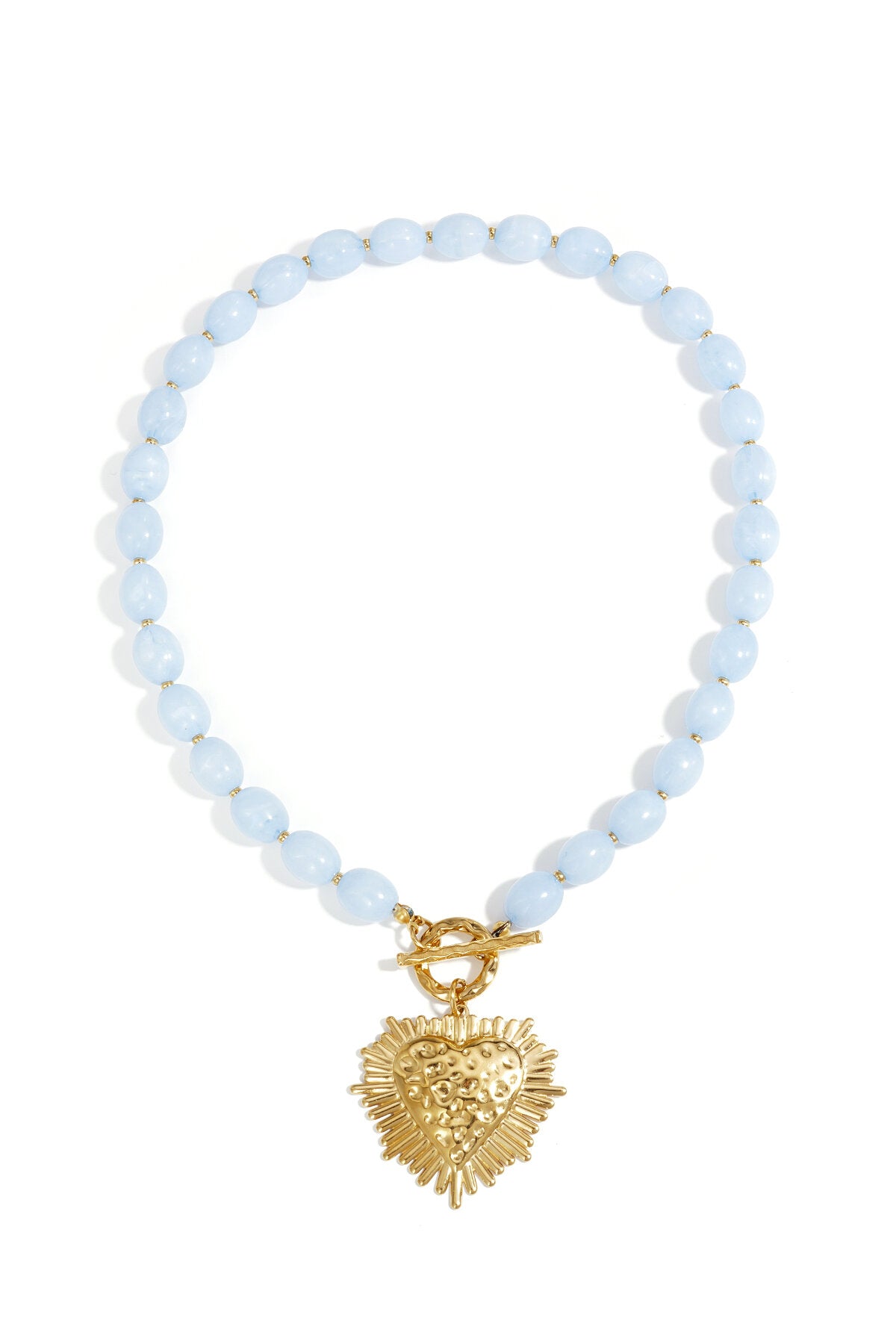 Collar de cuentas con dije de cierre frontal