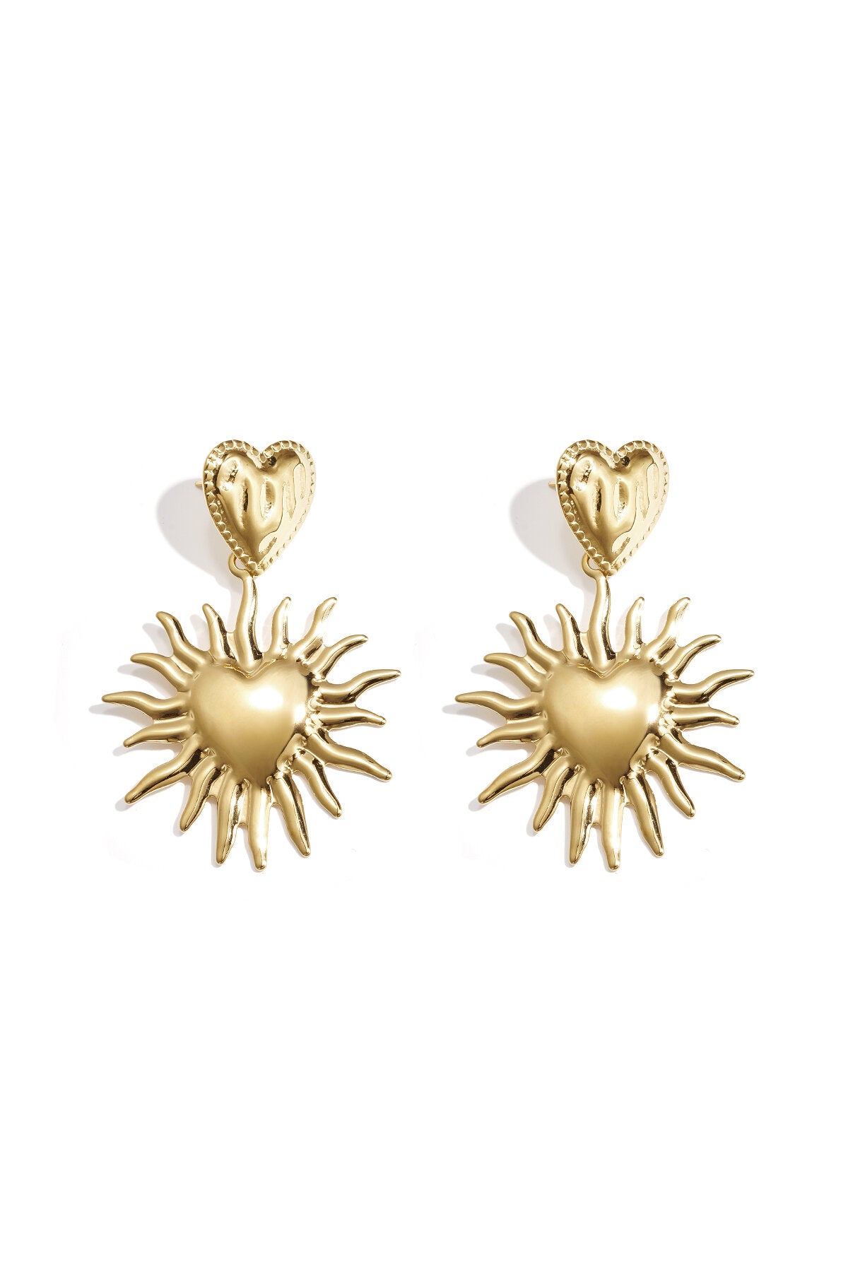 Pendientes de corazón con sol colgante