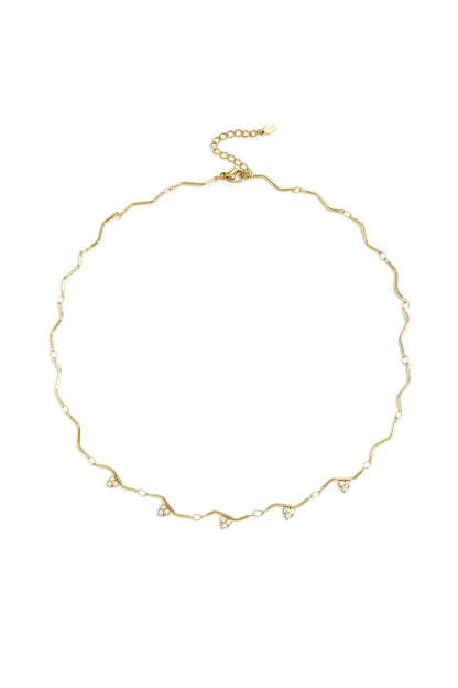 Collar con diseño en zigzag y piedras